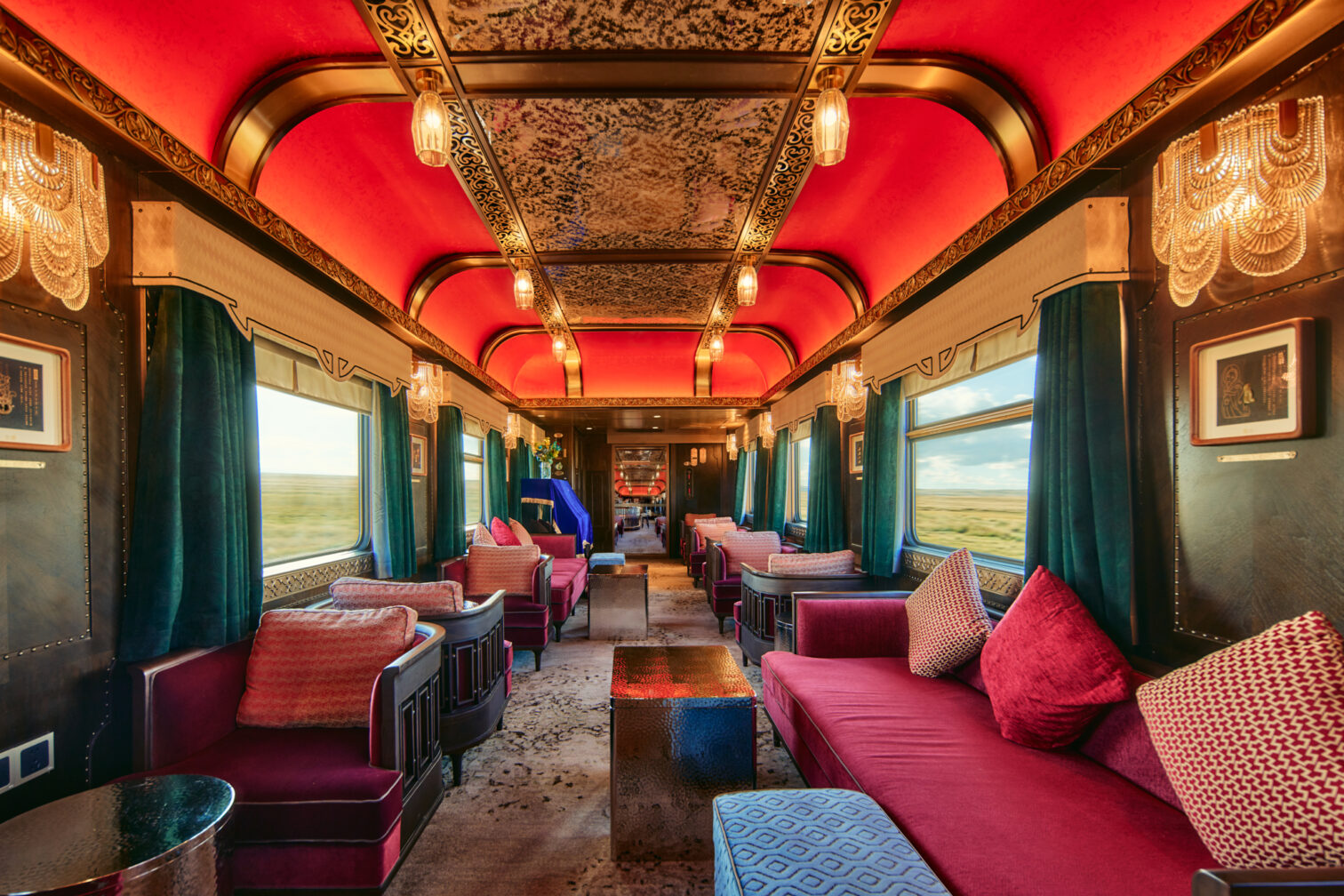 Golden Eagle Silk Road Express lounge